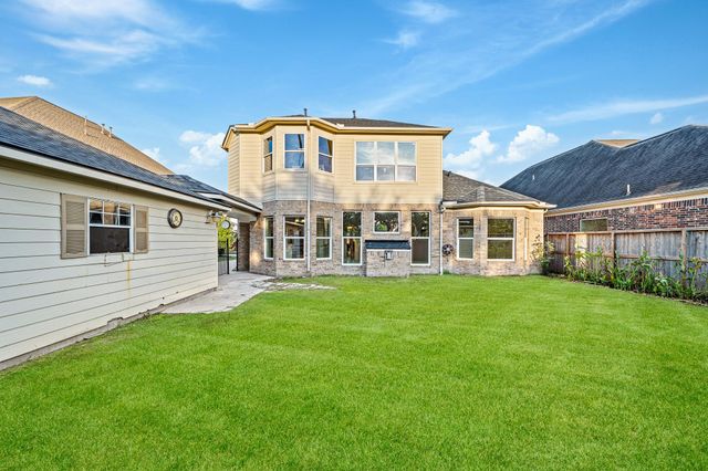 14511 Middle Bluff Trail, Cypress, TX 77429