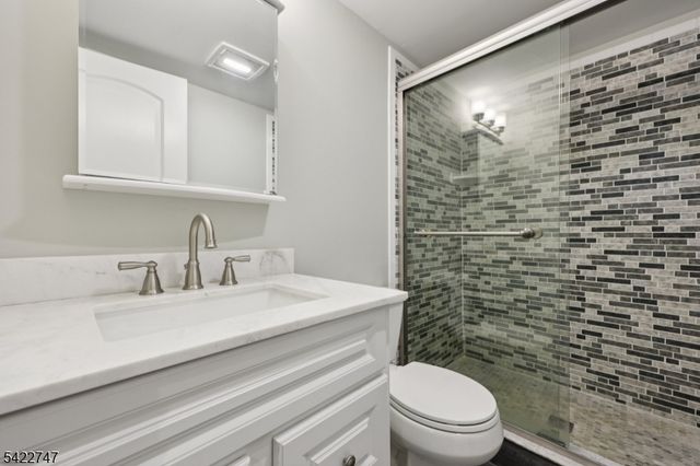 420 William St, Somerville Boro, NJ 08876