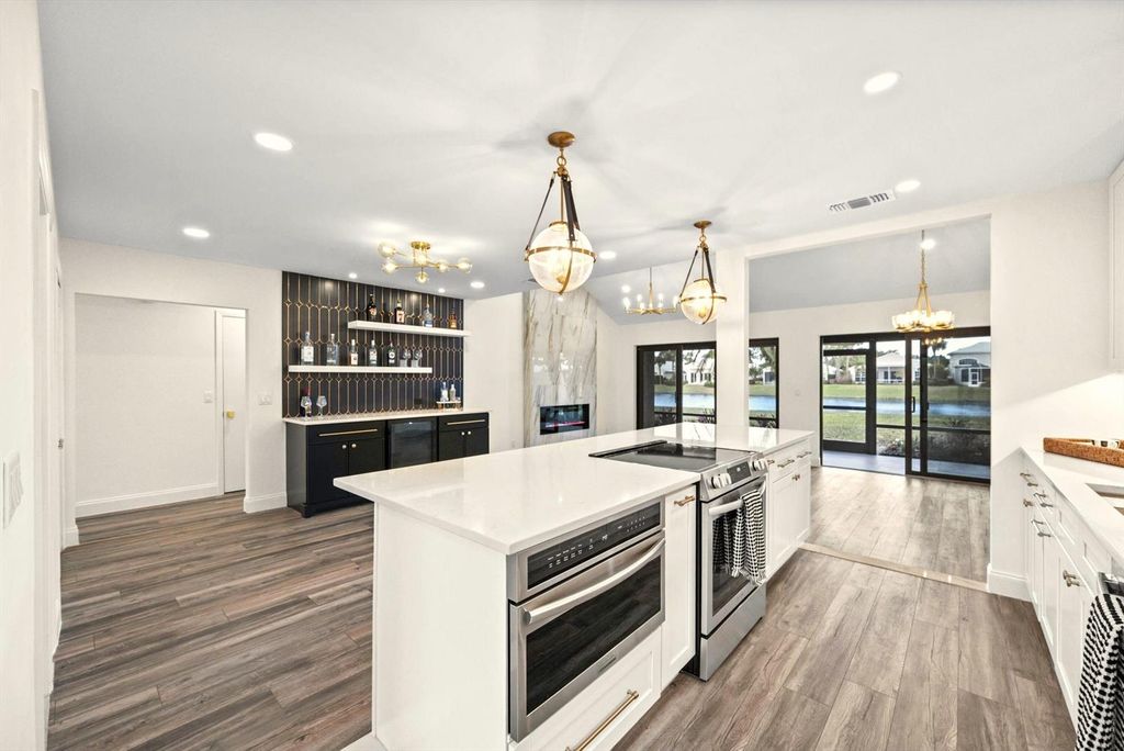 3733 Cape Pointe Circle, Jupiter, FL 33477