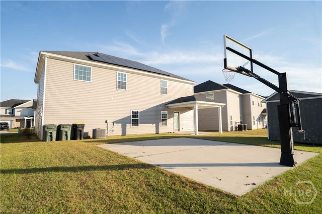 123 Grimsby Road, Savannah, GA 31407