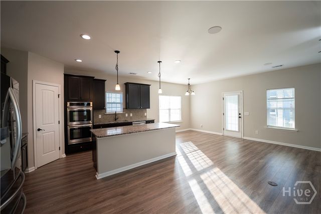 123 Grimsby Road, Savannah, GA 31407