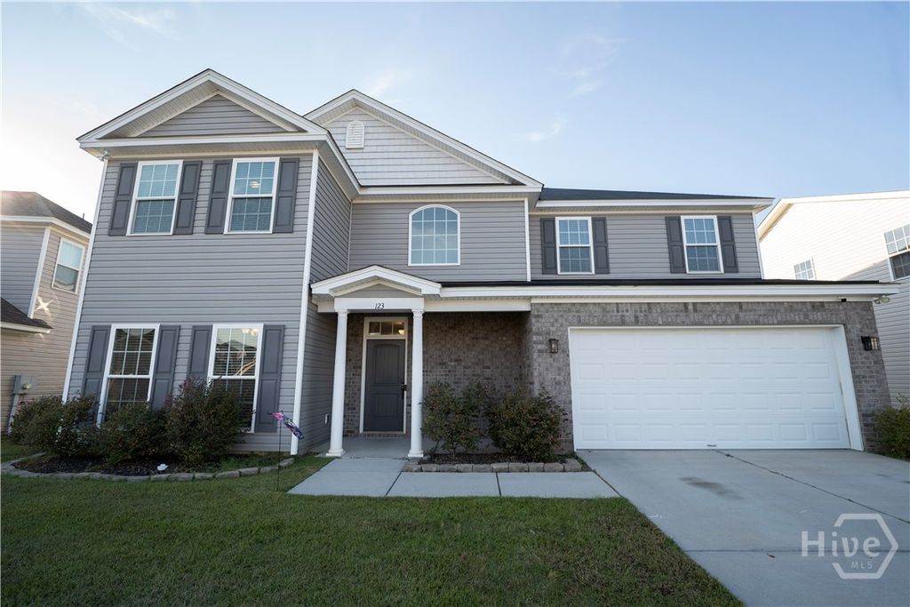 123 Grimsby Road, Savannah, GA 31407