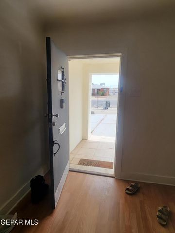 3711 FORT Boulevard, El Paso, TX 79930