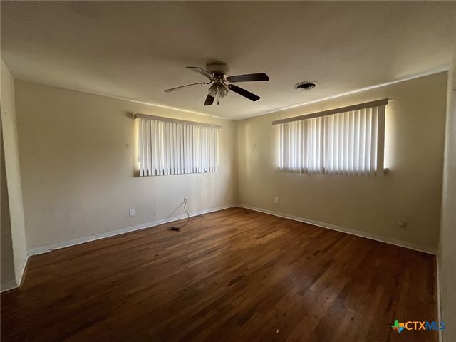3217 Lake Inks Avenue, Killeen, TX 76543