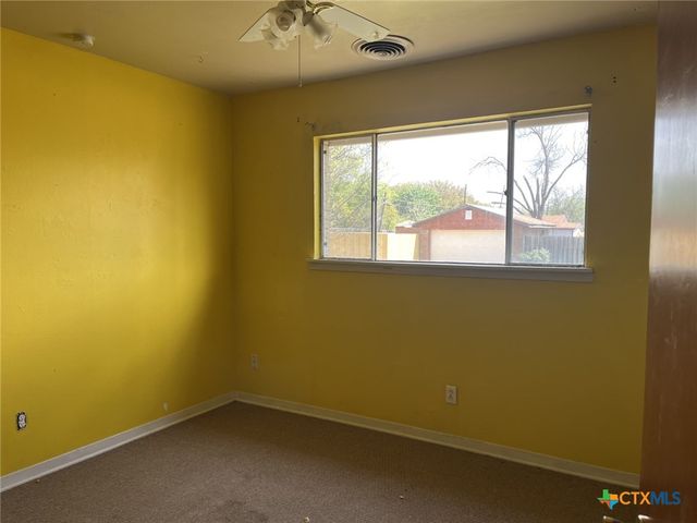 3217 Lake Inks Avenue, Killeen, TX 76543