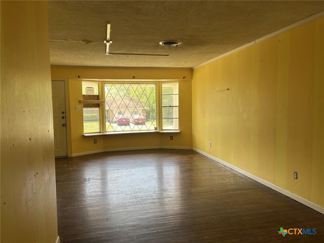 3217 Lake Inks Avenue, Killeen, TX 76543