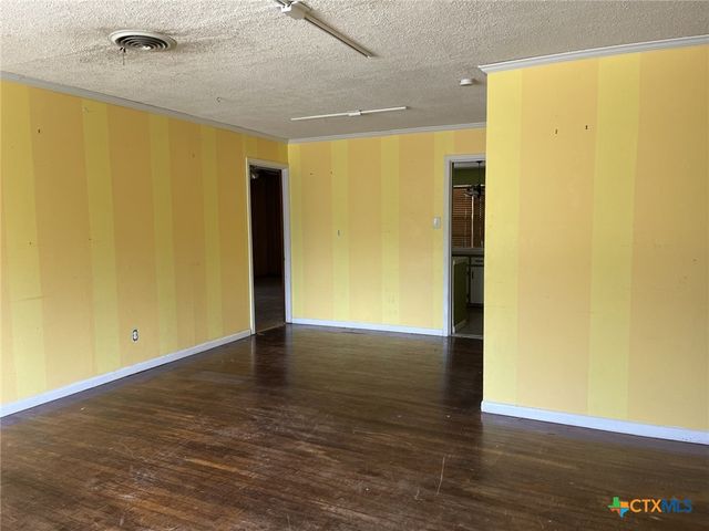 3217 Lake Inks Avenue, Killeen, TX 76543