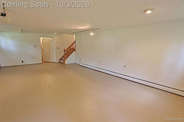 7795 Circle Boulevard, West Bloomfield, MI 48323