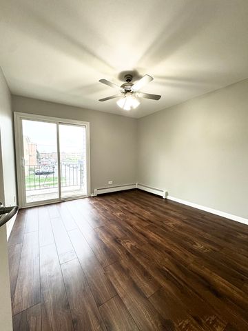 5644 W 105th Street 1W, Oak Lawn, IL 60453