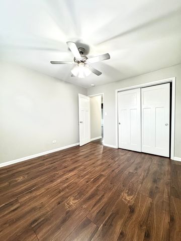 5644 W 105th Street 1W, Oak Lawn, IL 60453