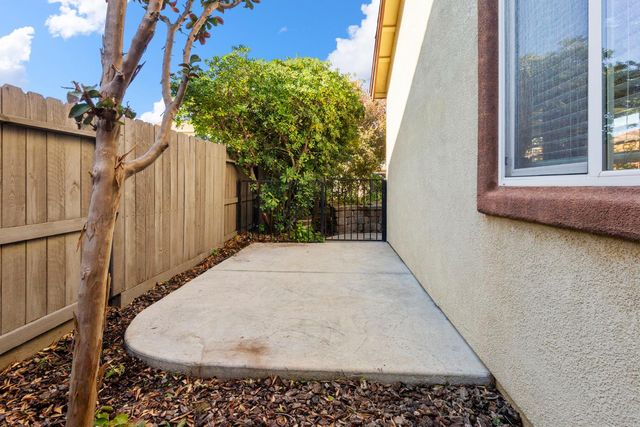 3451 Rainhill Loop, Roseville, CA 95747