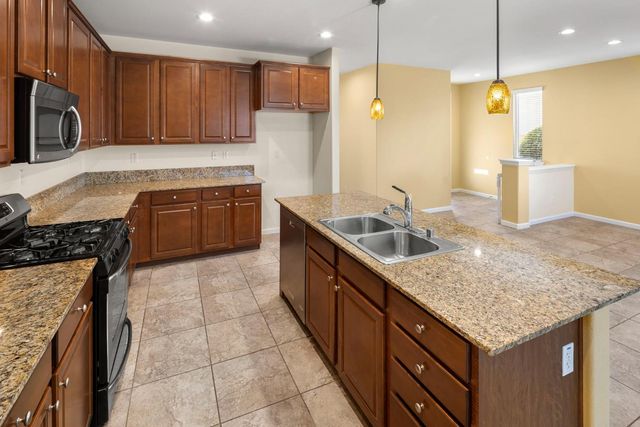 3451 Rainhill Loop, Roseville, CA 95747