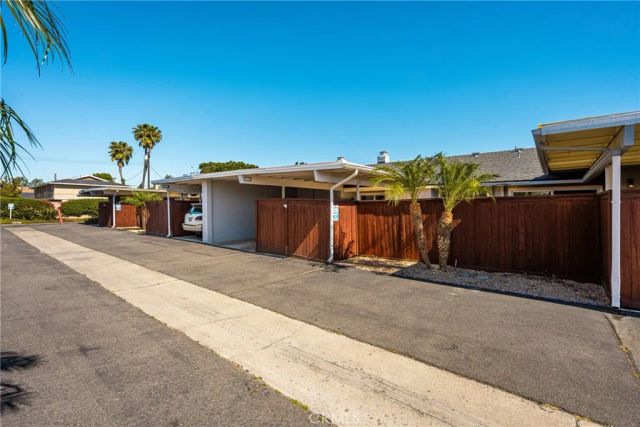 1193 E 1st, Tustin, CA 92780