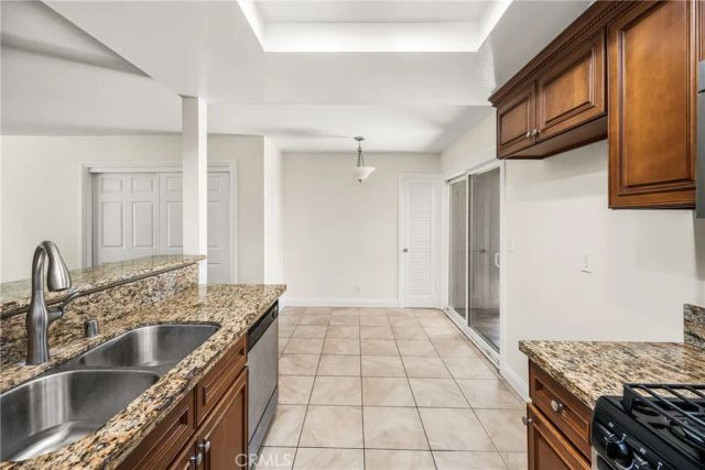 1193 E 1st, Tustin, CA 92780