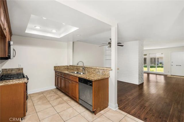 1193 E 1st, Tustin, CA 92780