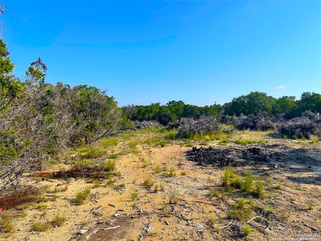 LOTS 1-6,13-18 Avenue P, Lakehills, TX 78063