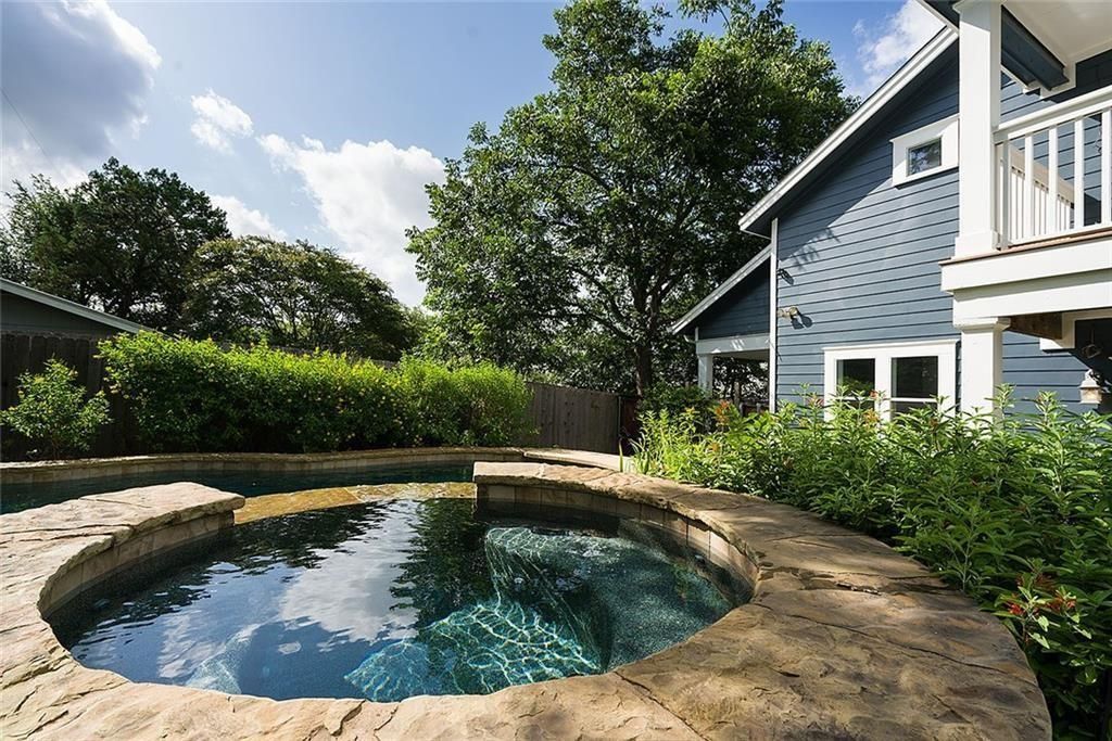 502 Terrace DR, Austin, TX 78704