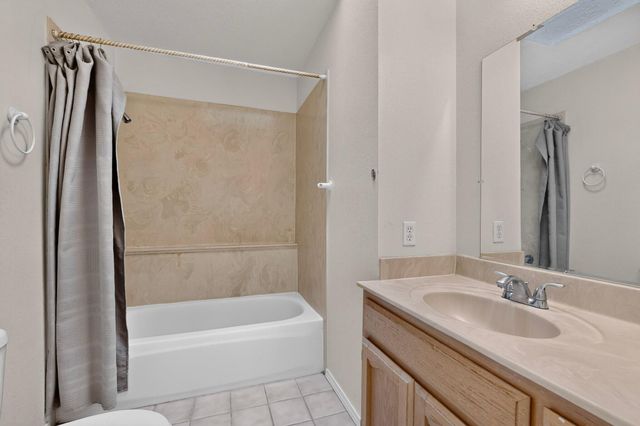 1909 Amor Drive NW, Albuquerque, NM 87120