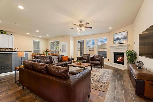 10003 S Whimbrel Circle, Conroe, TX 77385