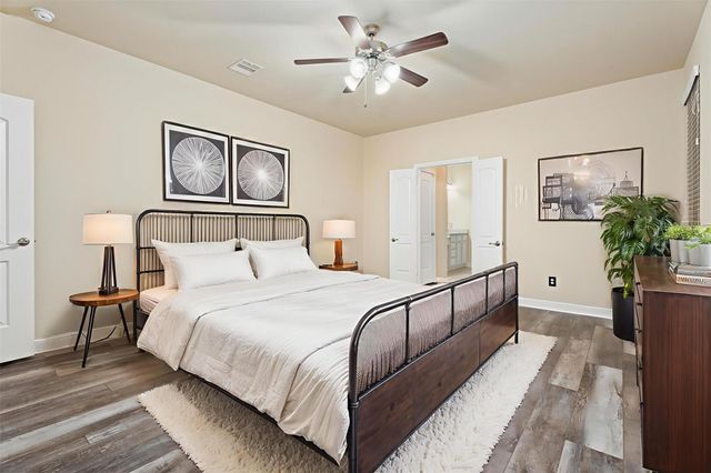 10003 S Whimbrel Circle, Conroe, TX 77385