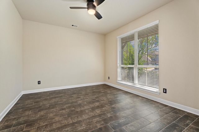 10003 S Whimbrel Circle, Conroe, TX 77385