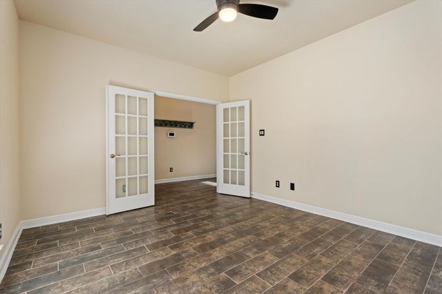 10003 S Whimbrel Circle, Conroe, TX 77385