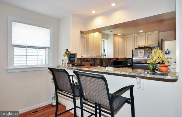 4306 KENTBURY DR, Bethesda, MD 20814