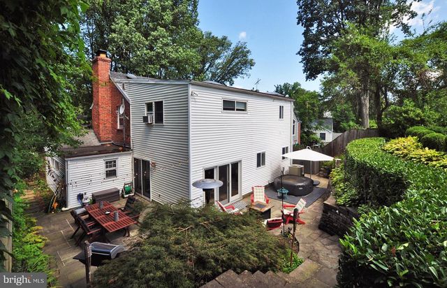 4306 KENTBURY DR, Bethesda, MD 20814