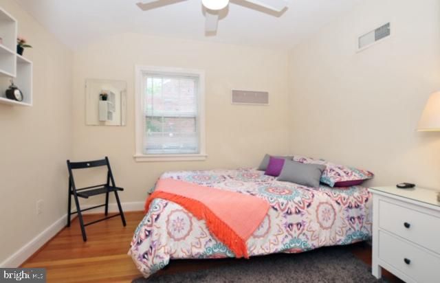 4306 KENTBURY DR, Bethesda, MD 20814