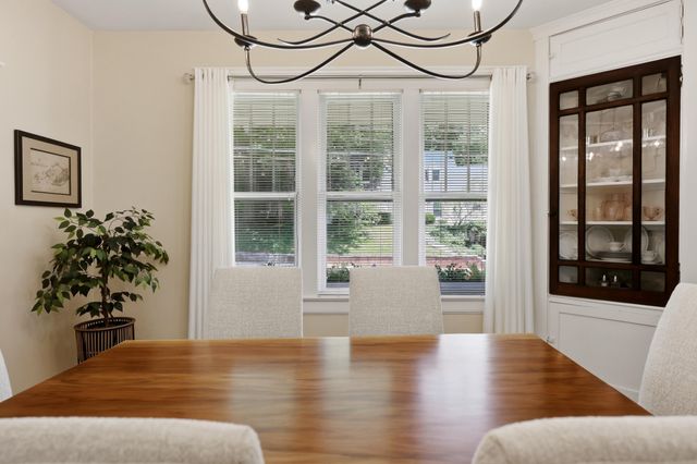 850 W Lexington, Danville, KY 40422
