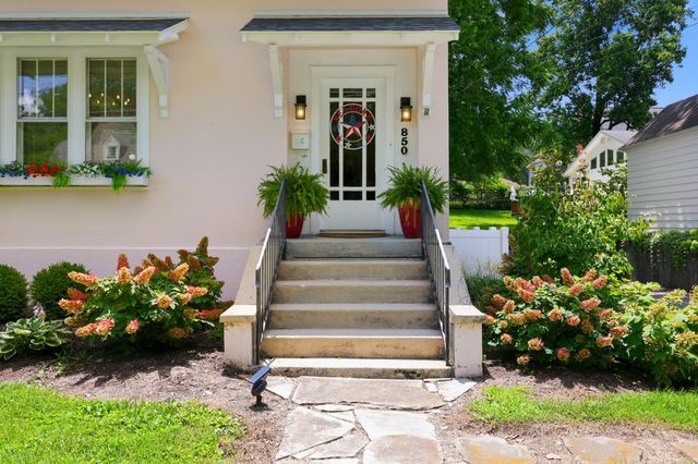 850 W Lexington, Danville, KY 40422