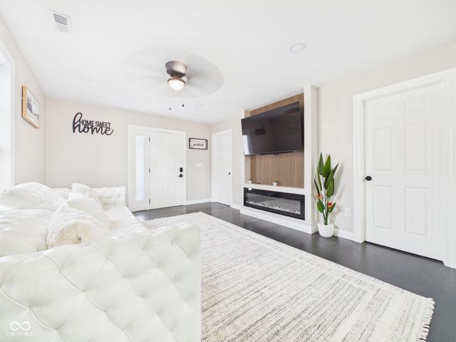 3613 N Riley Avenue, Indianapolis, IN 46218