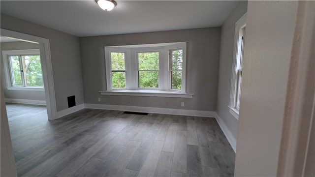 22 Cherry Road, Gates, NY 14624
