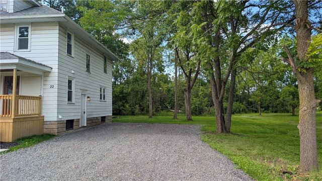 22 Cherry Road, Gates, NY 14624