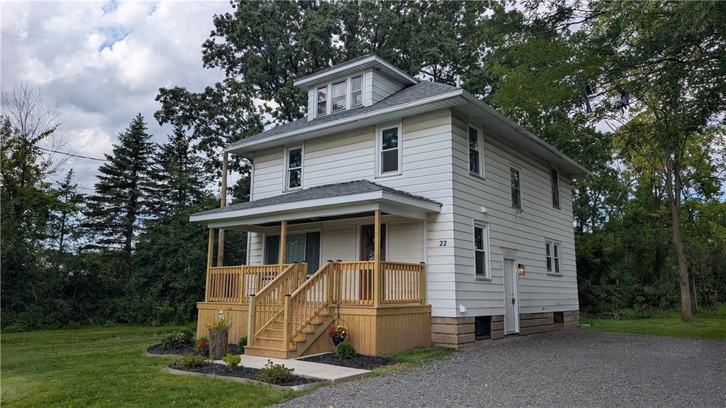 22 Cherry Road, Gates, NY 14624