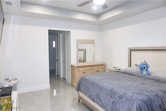 511 Tropicana PKWY W, Cape Coral, FL 33993