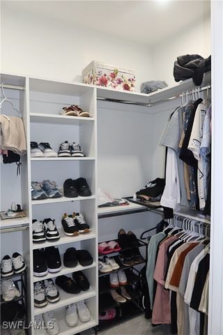 511 Tropicana PKWY W, Cape Coral, FL 33993