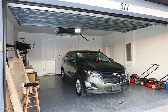 511 Tropicana PKWY W, Cape Coral, FL 33993