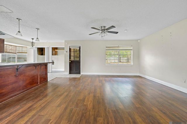 3405 Casa Grande Dr, Baton Rouge, LA 70814