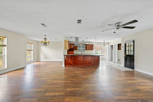 3405 Casa Grande Dr, Baton Rouge, LA 70814