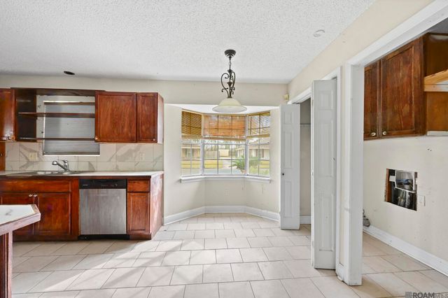 3405 Casa Grande Dr, Baton Rouge, LA 70814