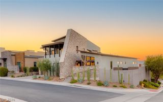 2208 Overlook Canyon Lane, Henderson, NV 89052