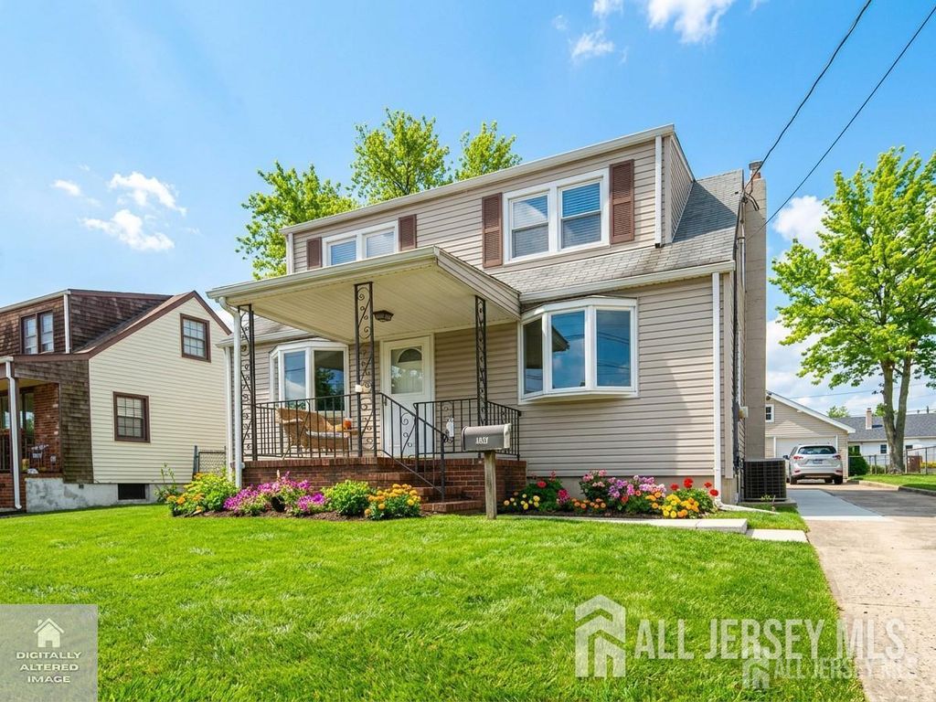 23 3rd Street, Sayreville, NJ 08872