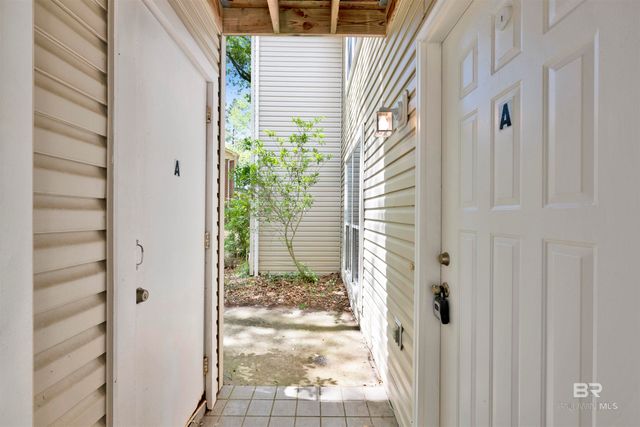 8553 Garden Circle A, Fairhope, AL 36532
