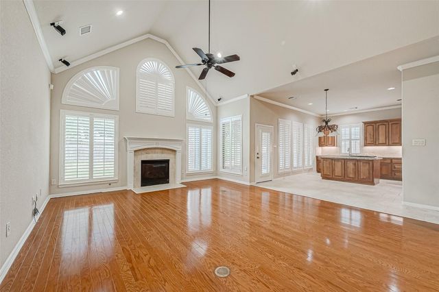 7206 Spring Meadow Lane, Katy, TX 77494