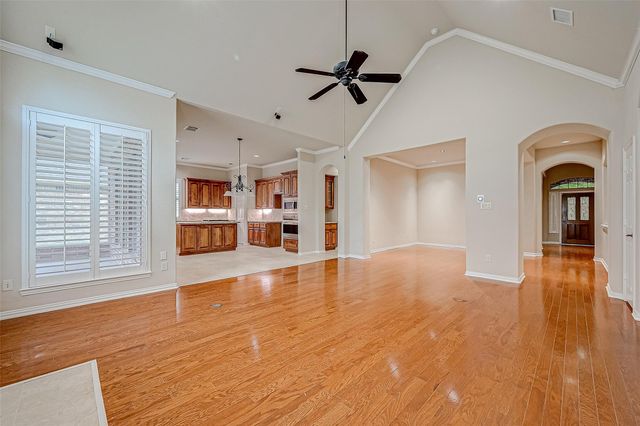 7206 Spring Meadow Lane, Katy, TX 77494