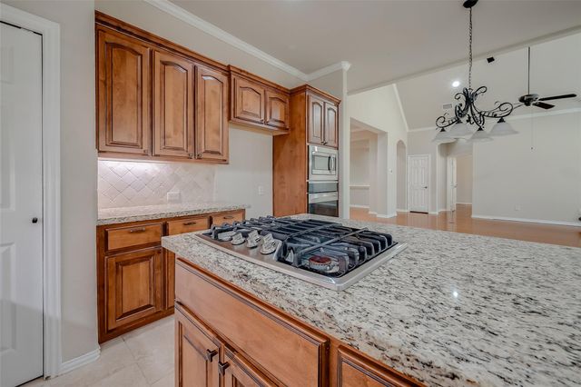 7206 Spring Meadow Lane, Katy, TX 77494