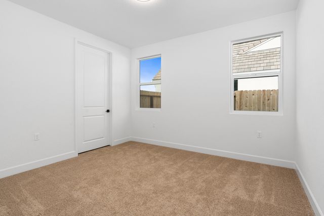 6521 W Wood Drive Lot1048, Visalia, CA 93277