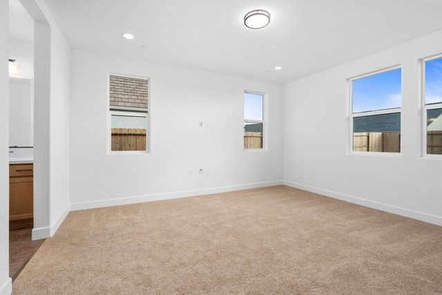 6521 W Wood Drive Lot1048, Visalia, CA 93277