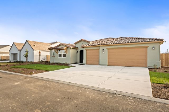 6521 W Wood Drive Lot1048, Visalia, CA 93277